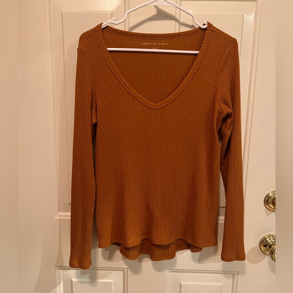Rust Colored American‎ Eagle Sweater/Shirt